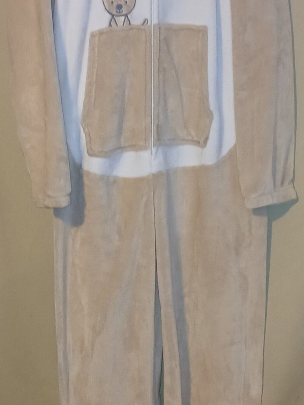 Rue21 Kangaroo Fuzzy Onesie Pajama Hooded Jumpsuit Adult M Beige